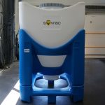 Manipulation d'un conteneur IBC avec un chariot élévateur