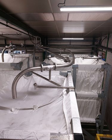 Alimentation en granulés des silos de stockage souples
