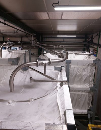 Alimentation en granulés des silos de stockage souples