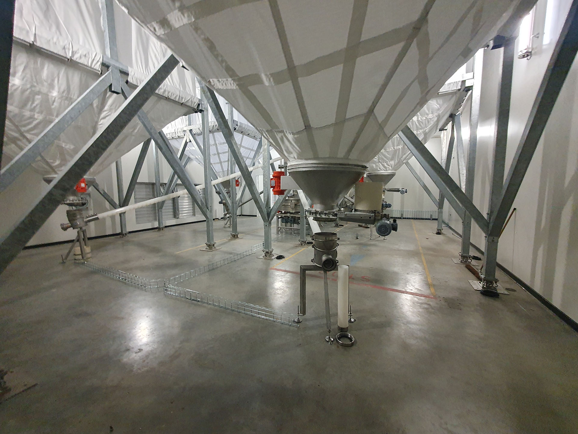 Silo souple filtrant pour éviter l’humidité dans la farine
