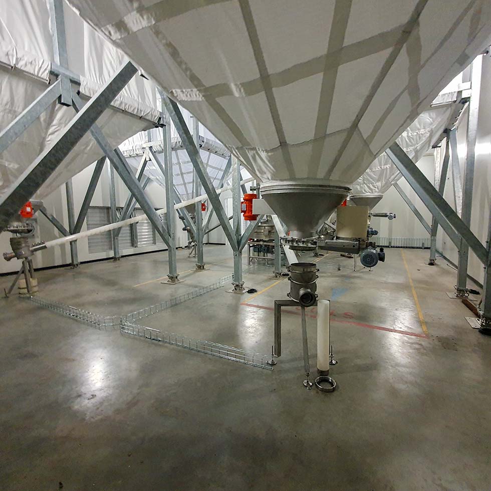 Positionnement des équipement de silos souples avant montage
