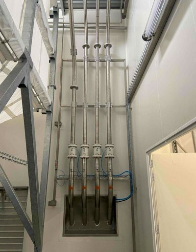 Solution de manutention, tuyauterie de dépotage pour remplissage de silos à farine et sucre.