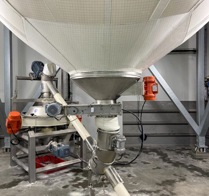 Silo souple et réseau de dépotage pour sucre