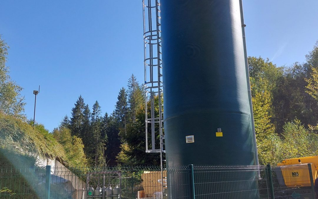 Silo composite de stockage pour le calcaire