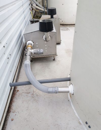 Réseau de transfert pneumatique sous un silo composite