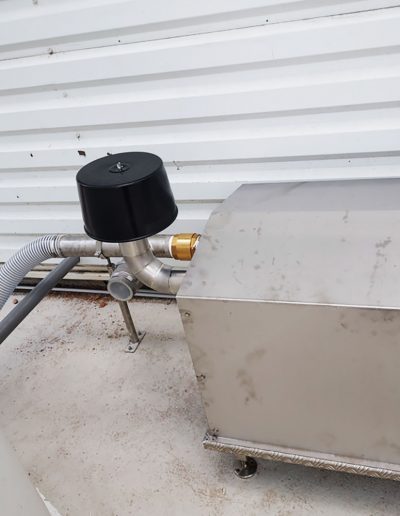 Silo composite équipé d'un filtre en inox avec décolmatage
