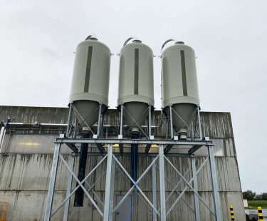 Installation de 3 silos de stockage des carnasses