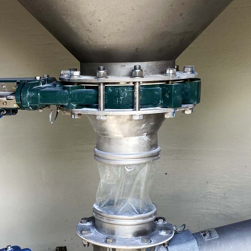 Vanne de maintenance pour silo rigide