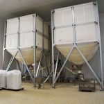 Système de vis souple pour le transport de granulés depuis un silo souple